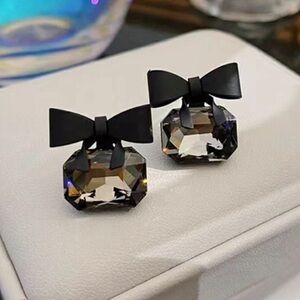 Bow Gem Earrings